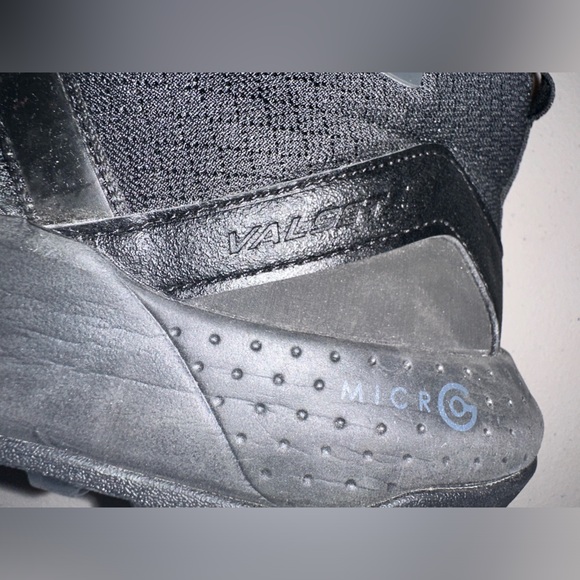 Under Armour Men's Boots - Picture 15 of 16